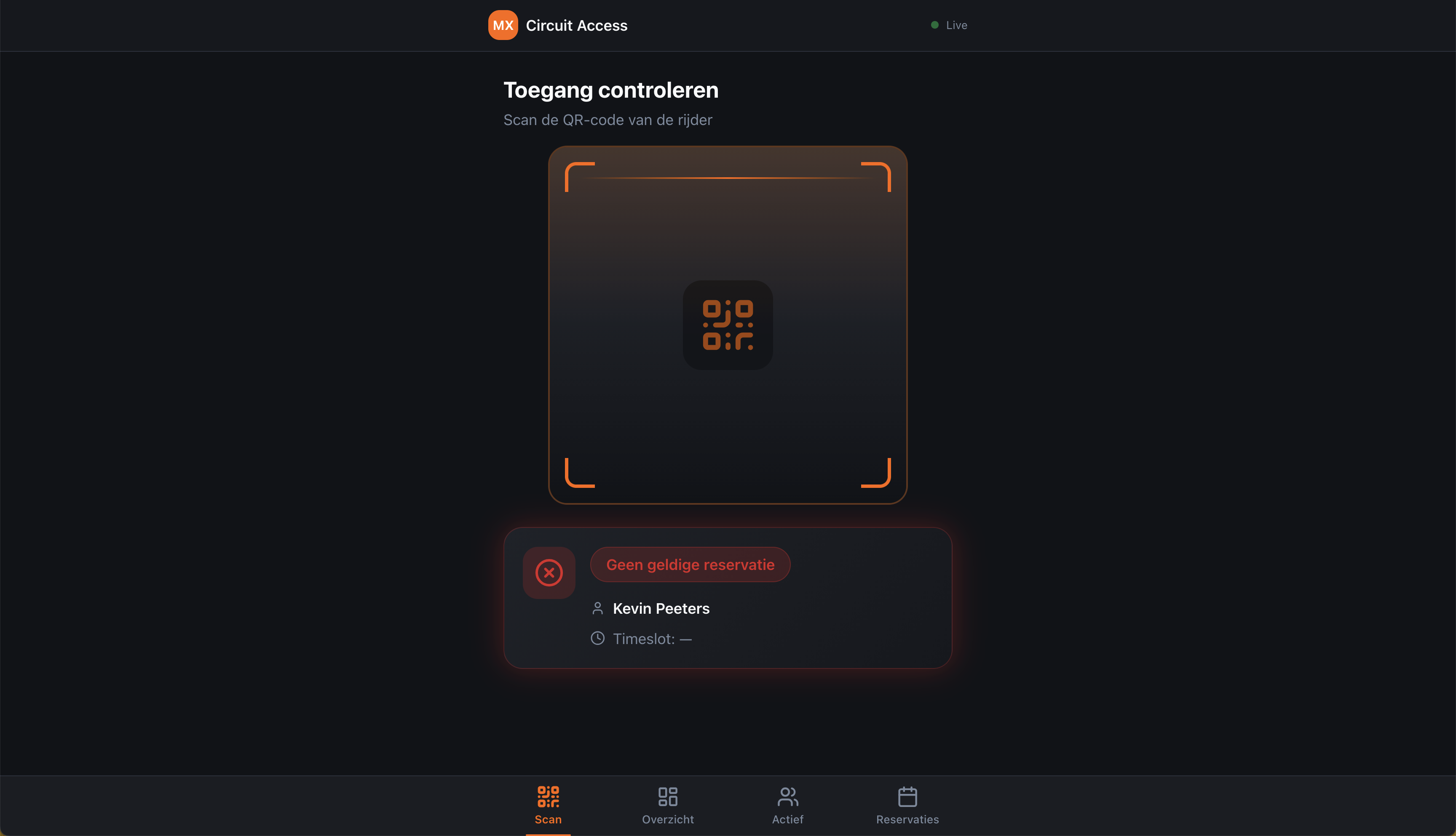 Screenshot van Motocrosscircuit & toegangscontrole